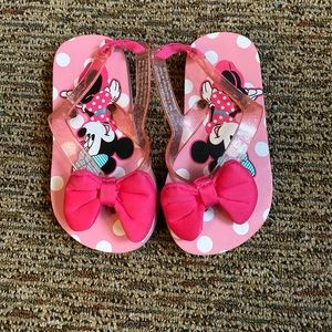 BUNDLE - Minnie Mouse & Old Navy flip flops